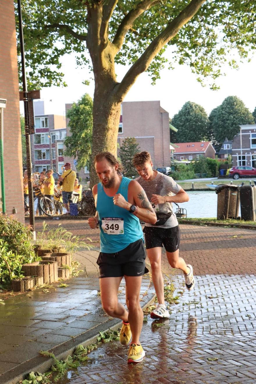 Rob Kaper running Singelloop Woerden 2023