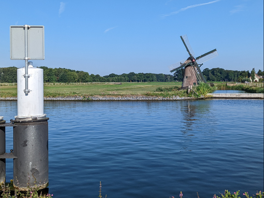 Training (Long Run) in Voorschoten scenery