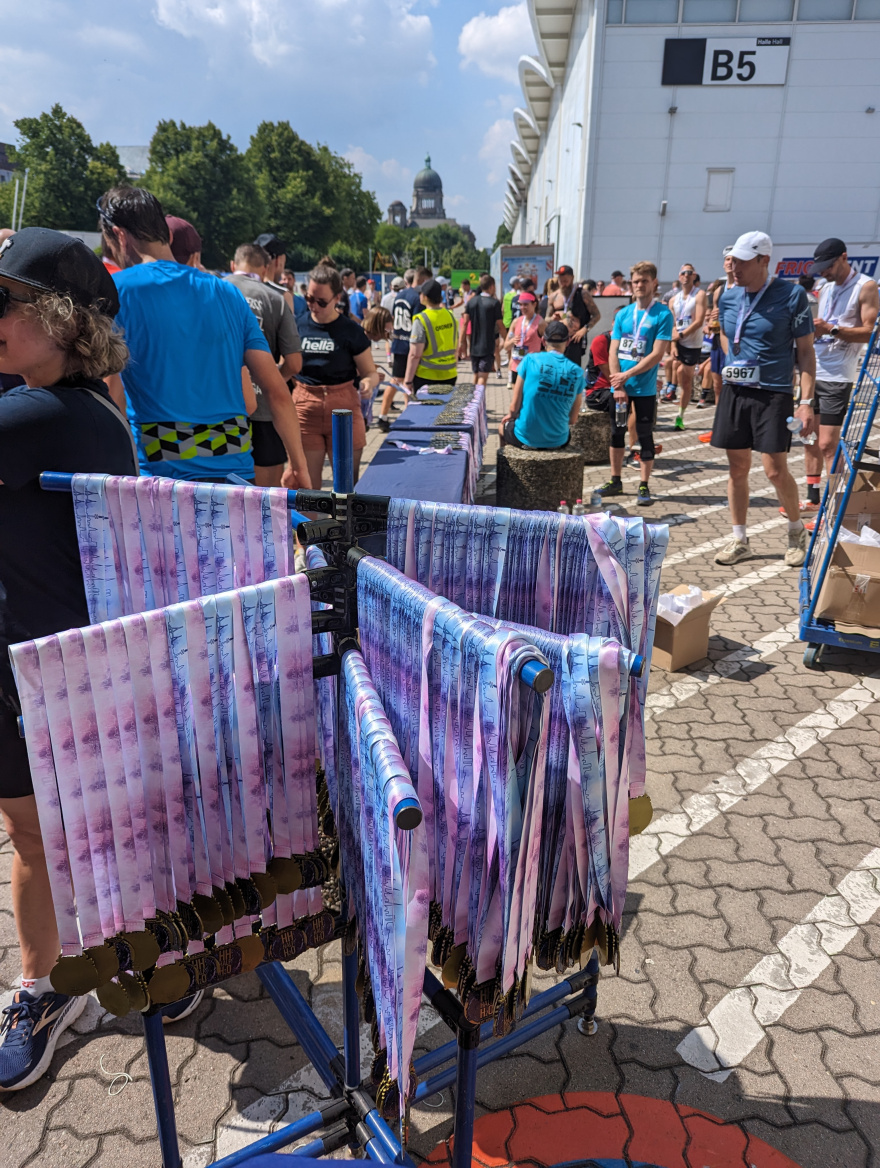 Hamburg Halbmarathon 2023 event impression