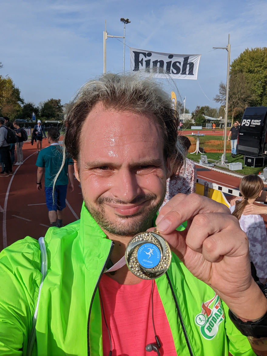 Selfie of Rob Kaper at Halve Marathon Doetinchem 2022