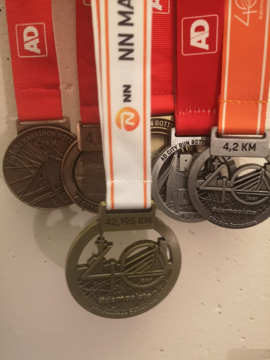 Marathon Rotterdam 2021 medal