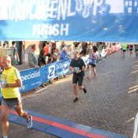 Rob Kaper running Grachtenloop 2019