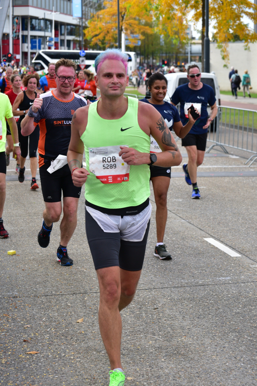 Rob Kaper running Halve Marathon Eindhoven 2019