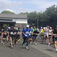 Rob Kaper running Imperial Palace Marathon 2024