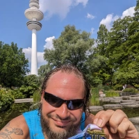 Selfie of Rob Kaper at Hamburg Halbmarathon 2023