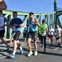 Rob Kaper running Budapest Maraton 2022