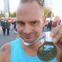Selfie of Rob Kaper at Marathon Rotterdam 2021