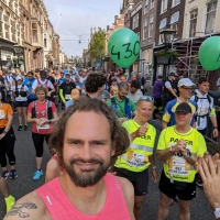 Selfie of Rob Kaper at Leiden Marathon 2023