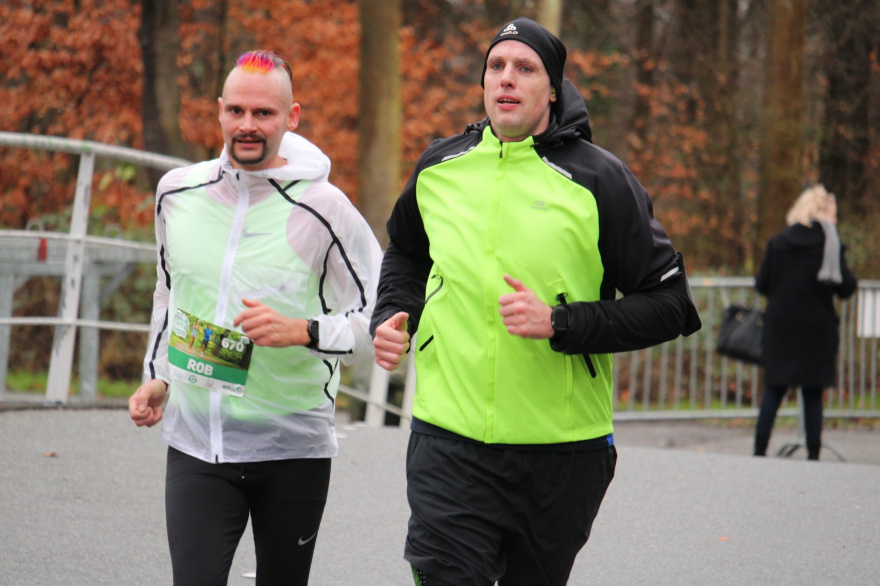 Rob Kaper running Zuiderparkloop 2020