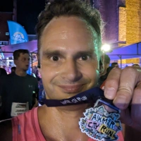 Selfie of Rob Kaper at Alkmaar City Run 2024
