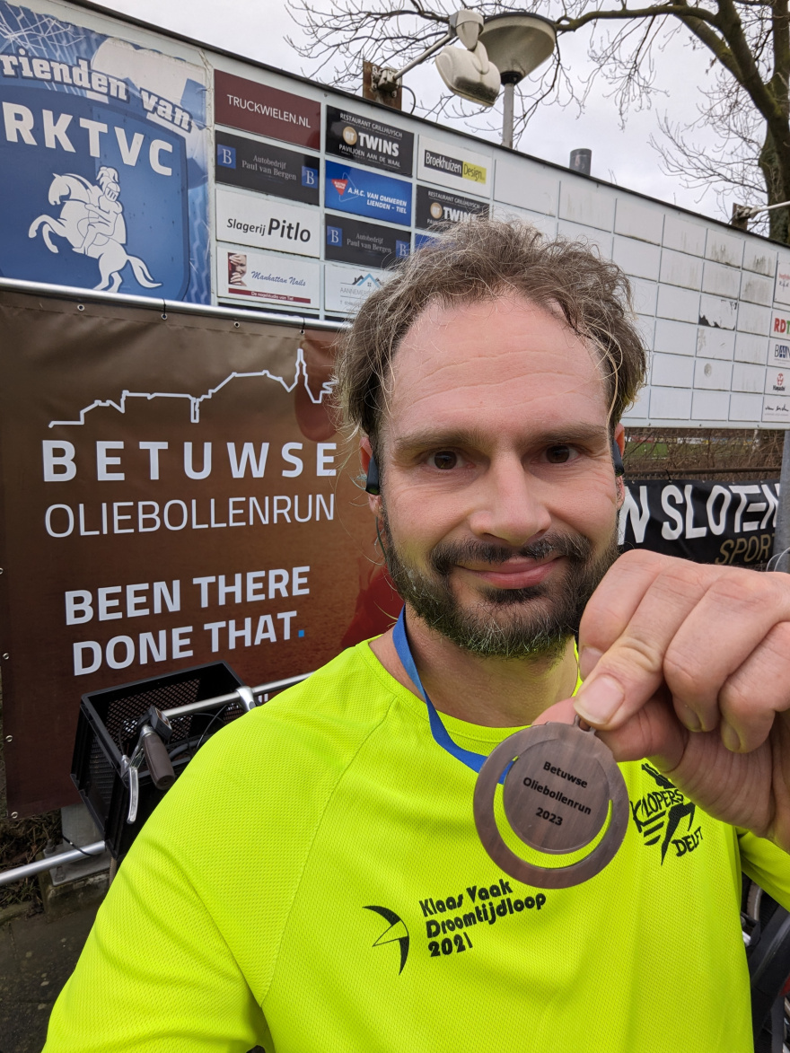 Selfie of Rob Kaper at Betuwse Oliebollen Run 2023