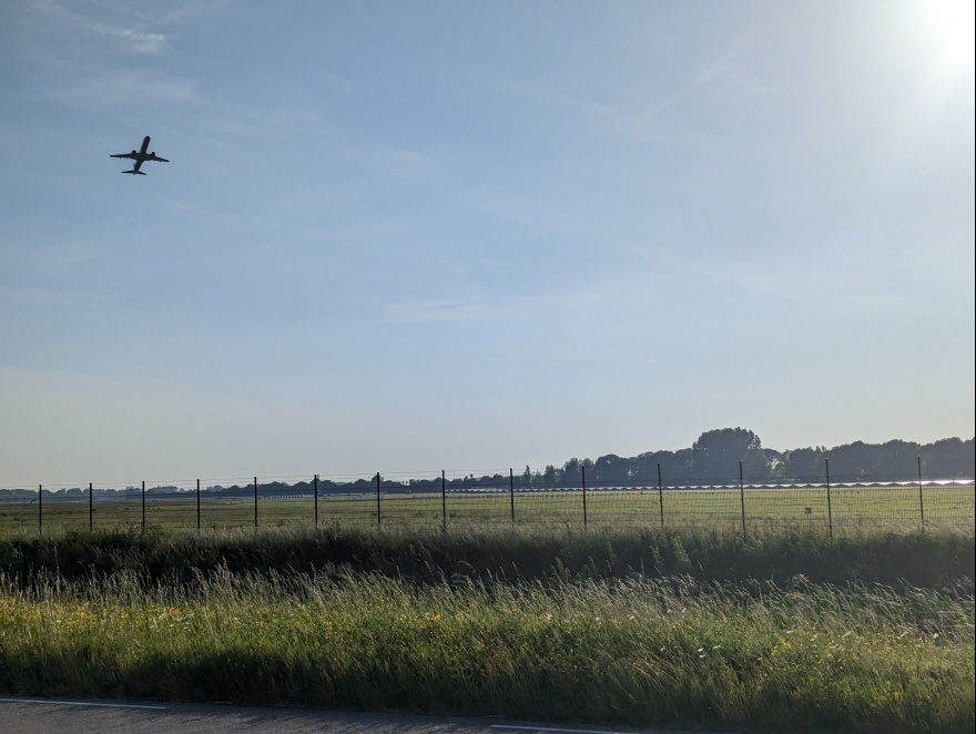 Training (Long Run) from Delft to Rotterdam scenery