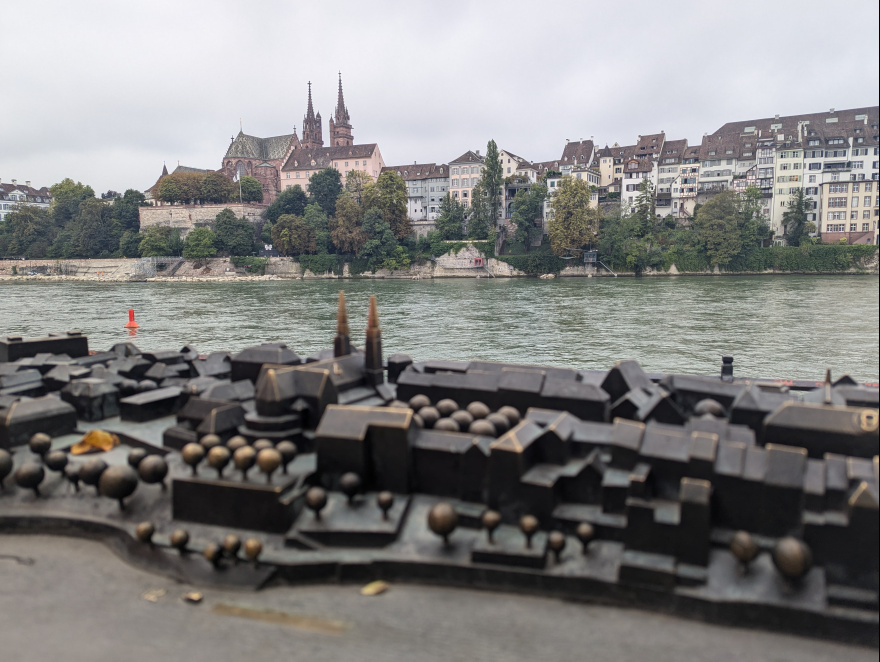 Training (Easy Run) in Basel scenery