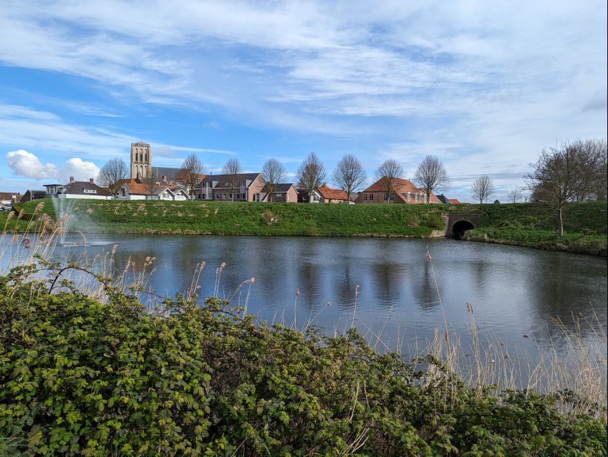 Training (Long Run) from Brielle to Westvoorne scenery