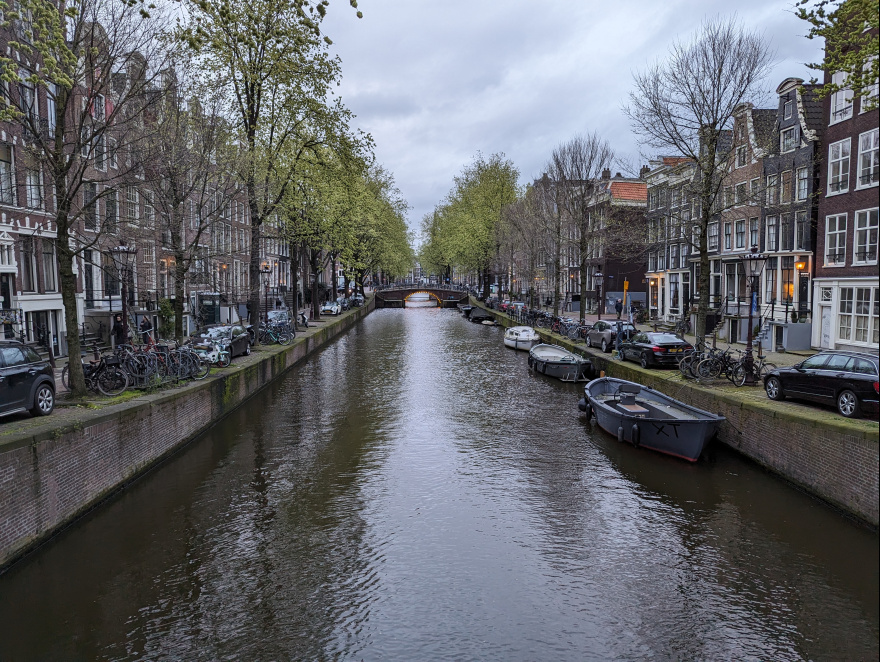 Training (Recovery Run) in Amsterdam scenery